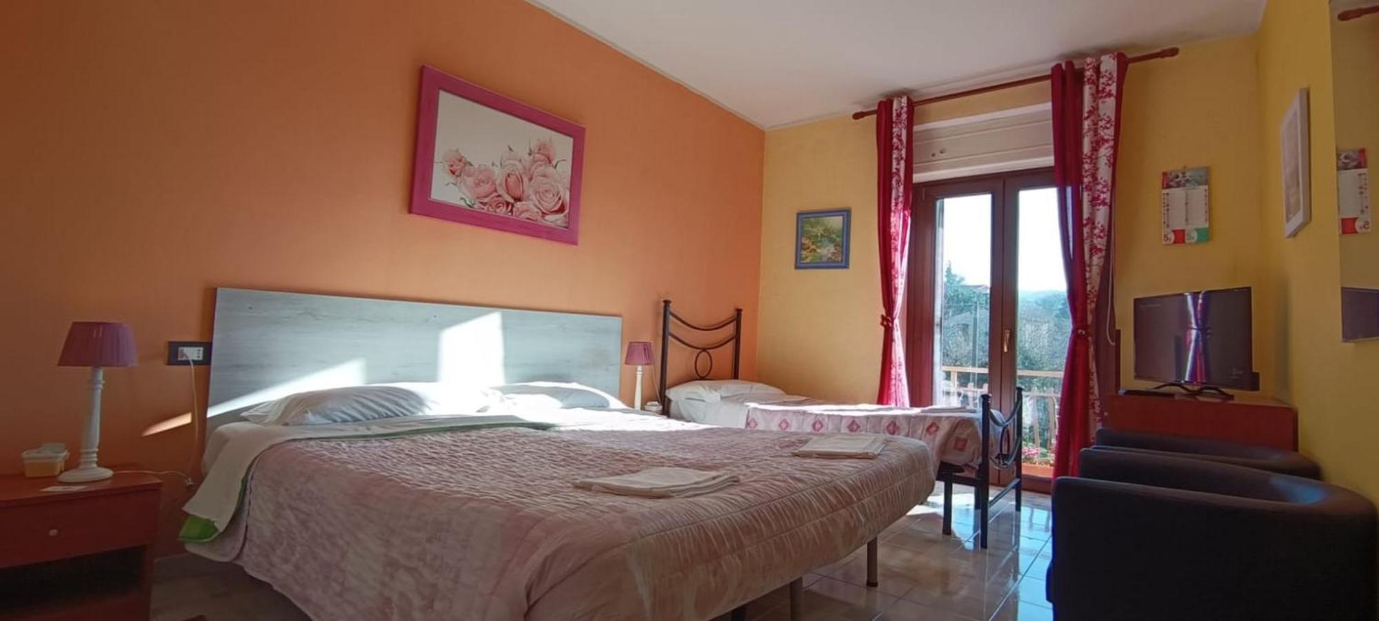 Complesso Turistico Aurora - Camere B&B Poggio Picenze Kültér fotó