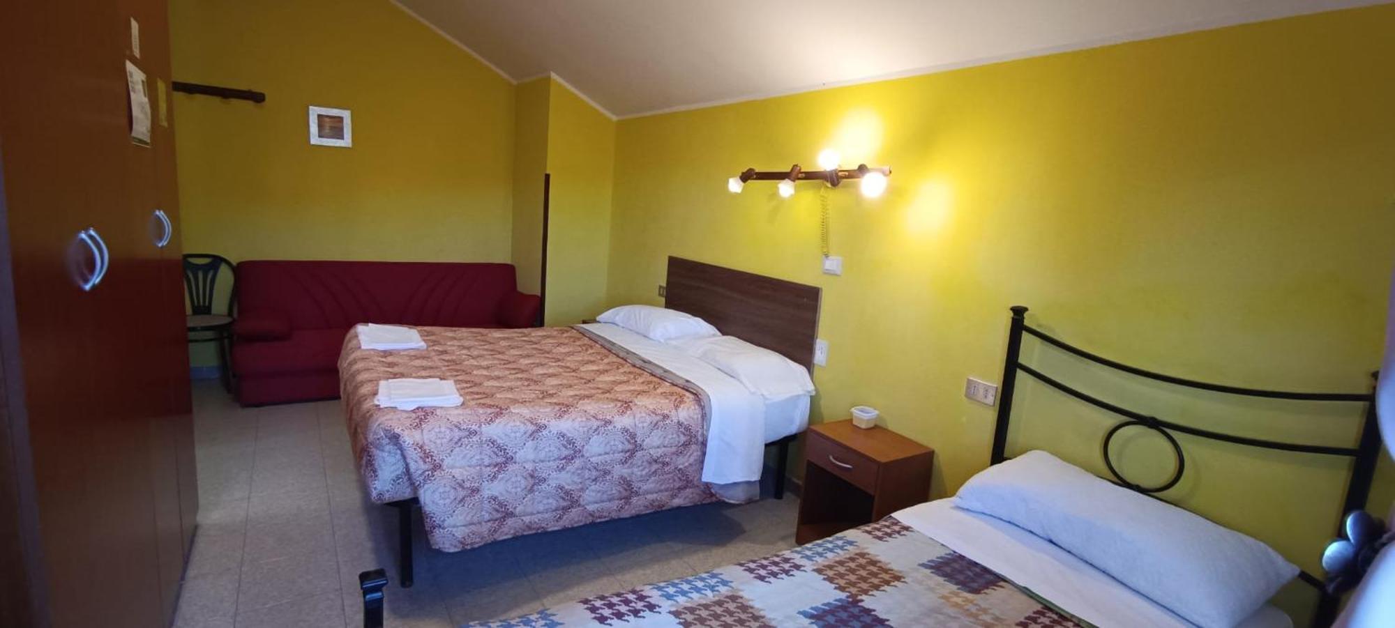 Complesso Turistico Aurora - Camere B&B Poggio Picenze Kültér fotó