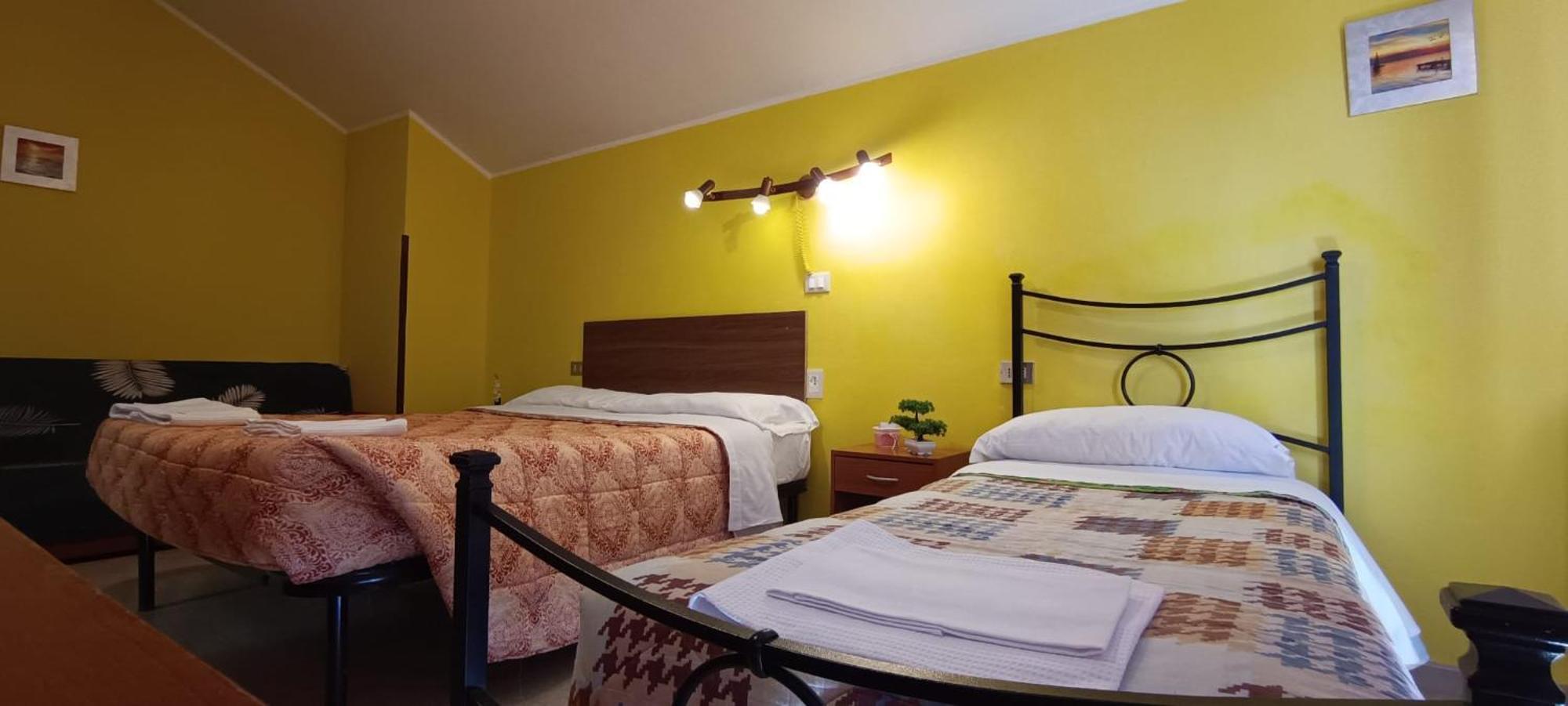 Complesso Turistico Aurora - Camere B&B Poggio Picenze Kültér fotó