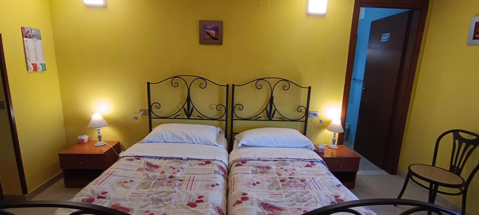 Complesso Turistico Aurora - Camere B&B Poggio Picenze Kültér fotó